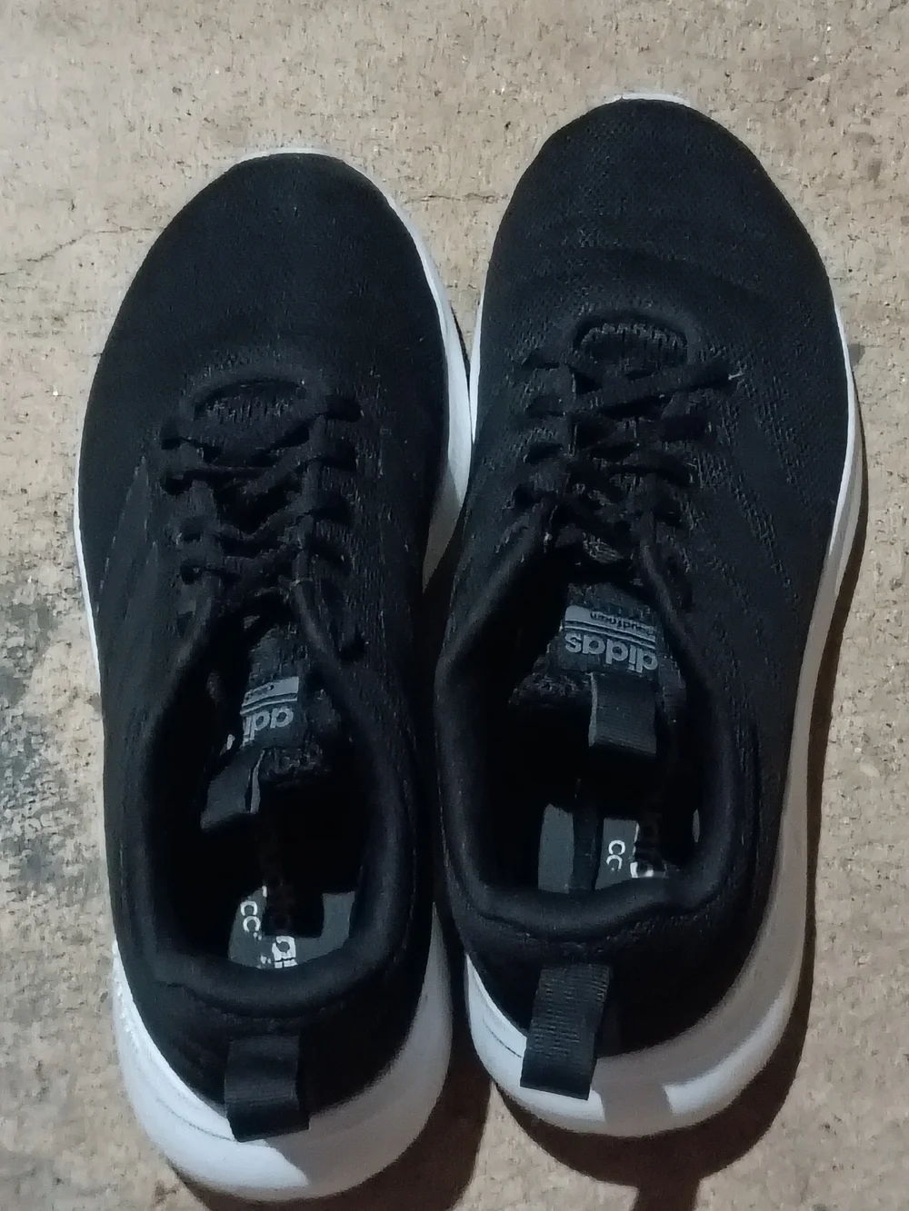 Adidas Cloudfoam Sneakers